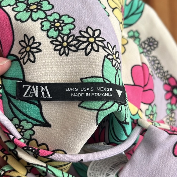 ZARA floral lace up crop top size small - Picture 3 of 3